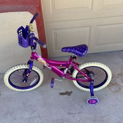  Girls 18” Barbie Bike With Training Wheels
