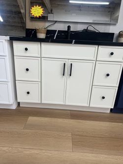 48" Solid Wood Door Vanity | 6 Drawers