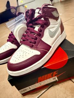 Air Jordan 1 High Bordeaux