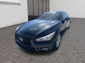 2015 INFINITI Q50
