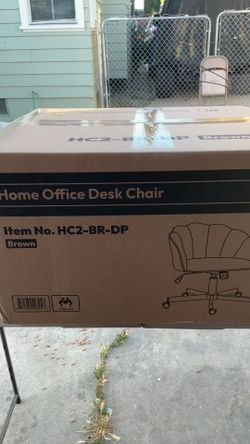 VANITY CHAIR