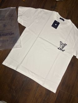 Designer tee