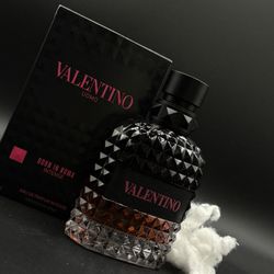 Valentino Uomo MESSAGE BEFORE BUYING