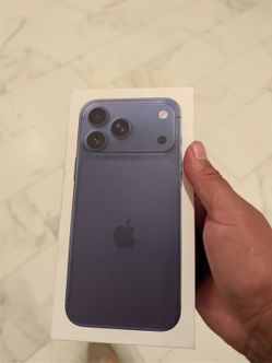 iPhone 17 pro Max 2 TB unlocked