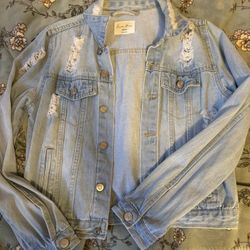Woman’s Jean Jacket 