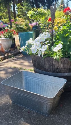 Nice Large Better Homes & Garden Galvanized Tub With Handles