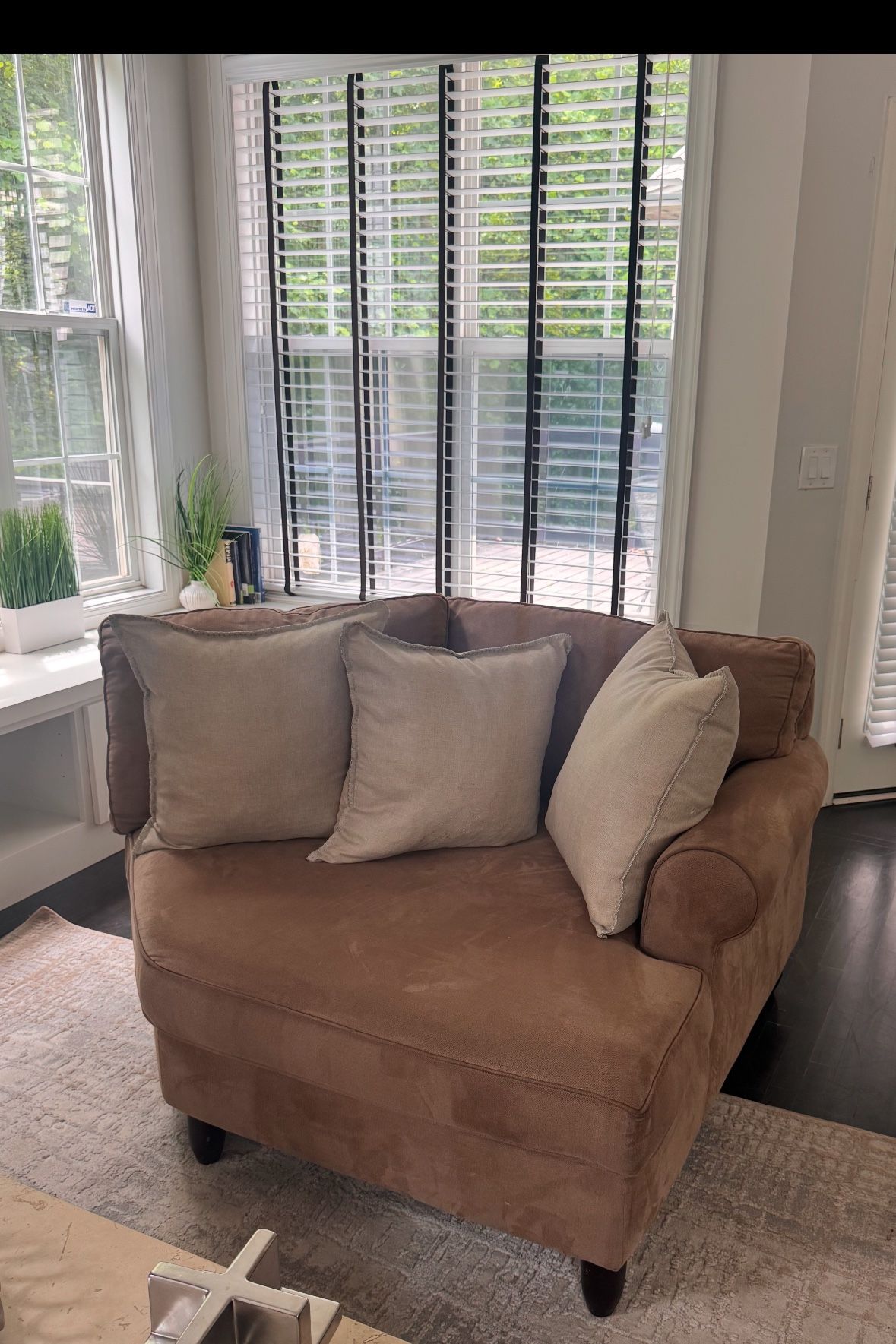 Oversized Armchair / Cuddle Chair