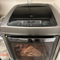 LG Electric Dryer — Works Great
