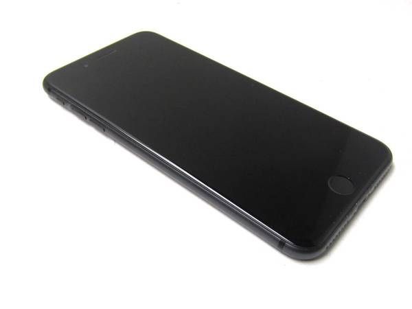 Apple iPhone 8 Plus / Unlocked / 64gb / Black / Excellent