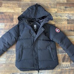 Canada Goose Macmillan  Sz XL  $300