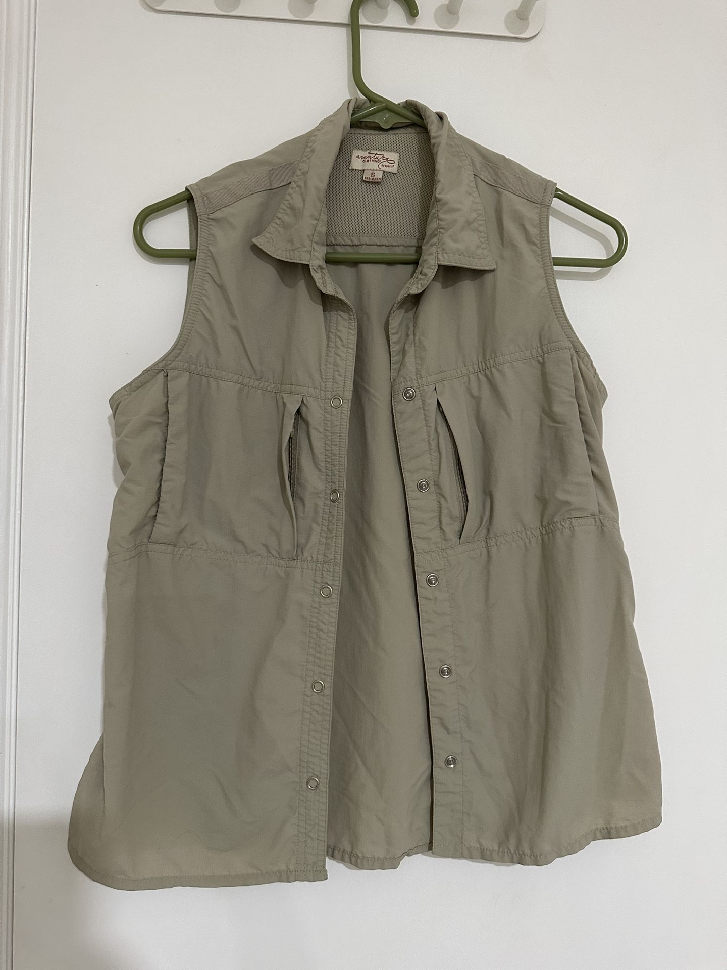 Woman's Fishing Vest