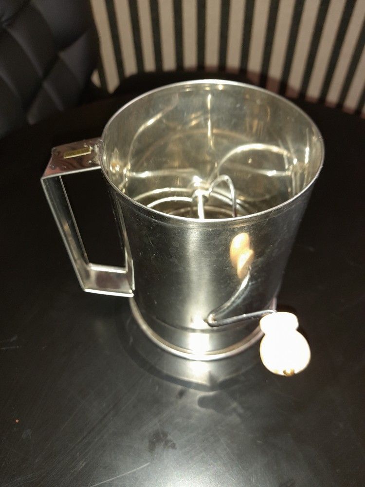 *"SiFTER" / Flour-Powdered Sugar+ / Stainless Steel / Medium Size"*