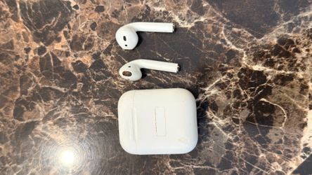 APPLE AIRPODS