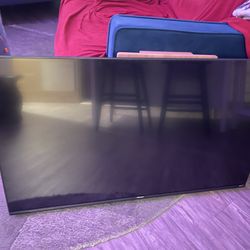 43” Hisense Roku TV