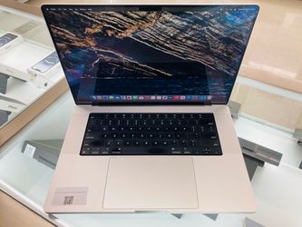 MacBook Pro M1 Pro 32gb ram 512gb ssd