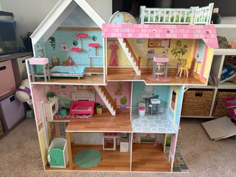 Doll house