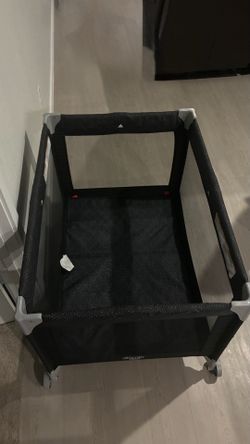 Cosco kids play yard