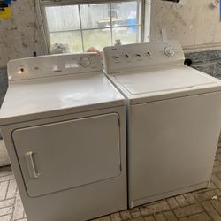 KENMORE SUPER LOAD PLUS WASHER & ELECTRIC DRYER! THEY RUN  LIKE BRAND NEW! NO ISSUES WITH EITHER. ILL RUN BOTH THROUGH ALL CYCLES.Text (contact info r