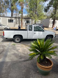 1994 Nissan Pickup