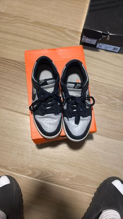 Size 8 Nike Dunk Gorge Town Dunks 