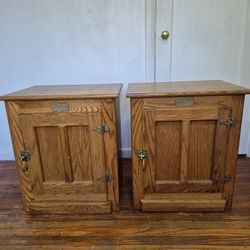 2 End tables 