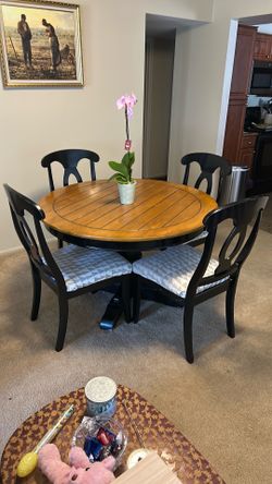 Dining Set