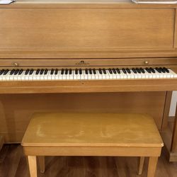 Wurlitzer Piano