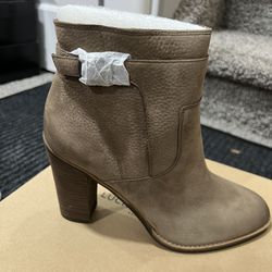 New Lucky Brand Size 9
