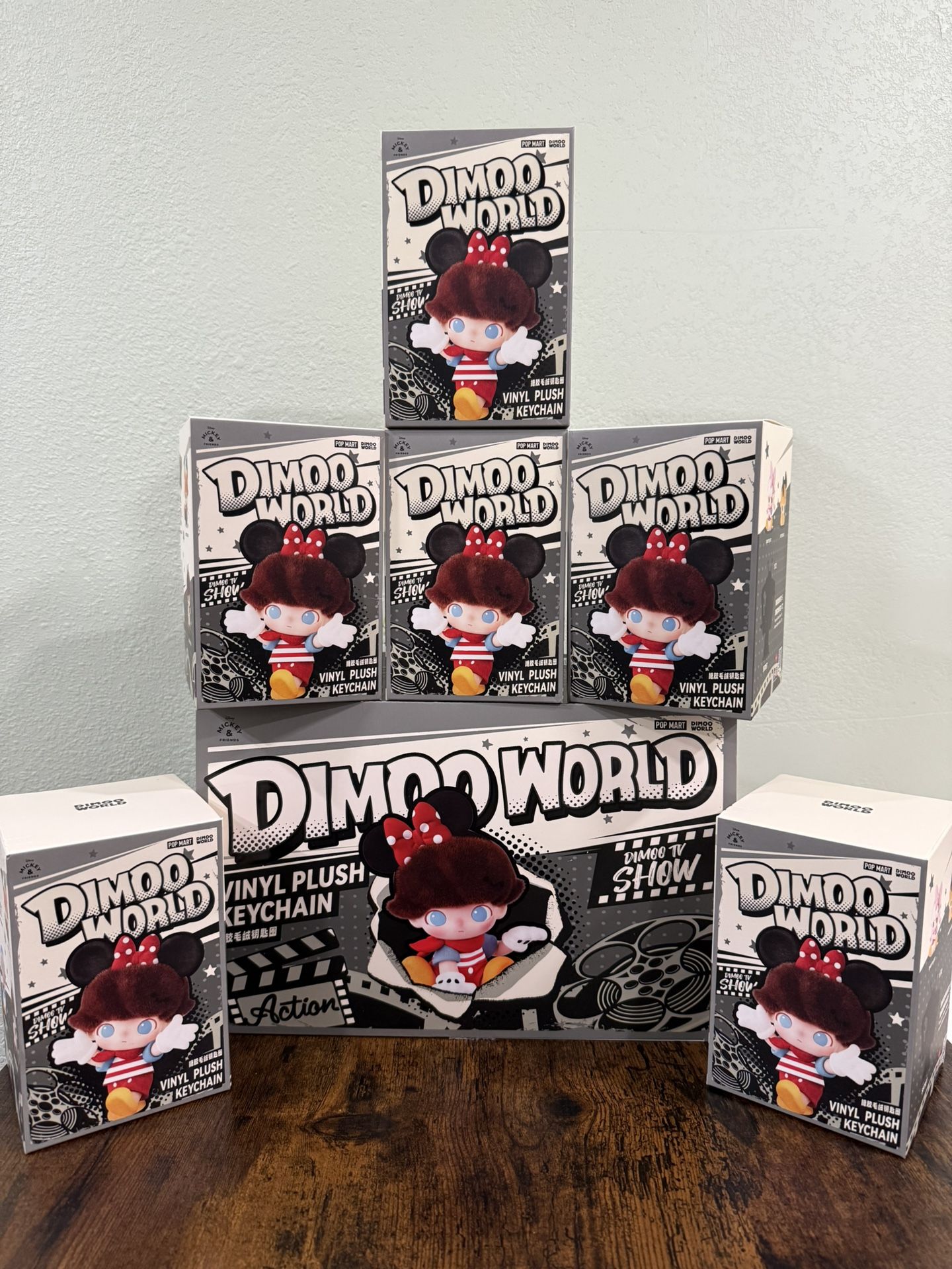 Dimoo World x Disney Keychains(AUTHENTIC)