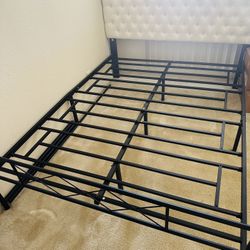 Full Bed Frame With Head Board