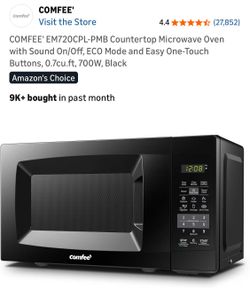 COMFEE' EM720CPL-PMB Countertop Microwave Oven with Sound On/Off, ECO Mode and Easy One-Touch Buttons, 0.7cu.ft, 700W, Black