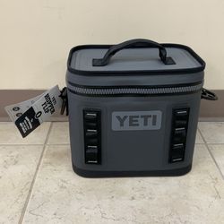 YETI HOPPER FLIP 8 SOFT COOLER CHARCOAL .