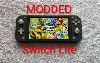 Nintendo Switch Lite with 7500 Games