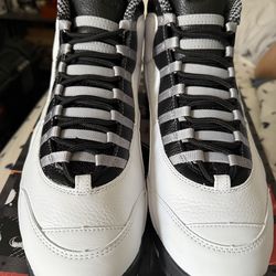Air Jordan retro 10’s