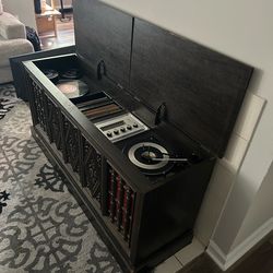 Record/ Vinyl Stereo Console w/Turntable--Local PICK-UP! Read Description!