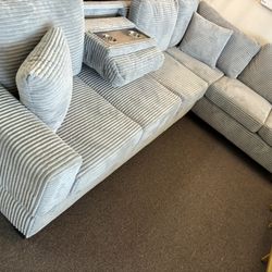 Sectional Sofa 