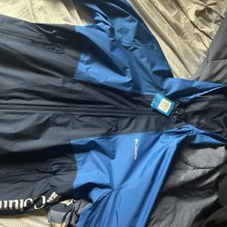 Columbia Wind Breaker