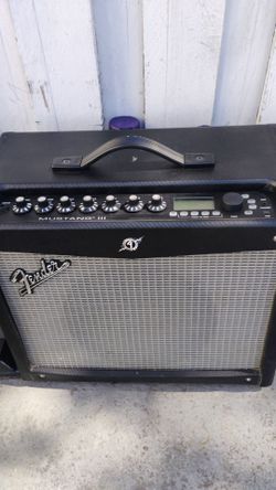 100 watt good condition I was like damn it fender amplifier mustang 3
