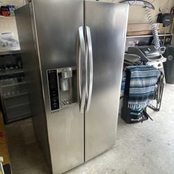 Refrigerator LG 