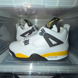 Tour Yellow 4s