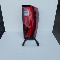 2025 Gmc Denali Taillight 