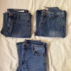 FLARED DENIUM JEANS BUNDLE $50 for all