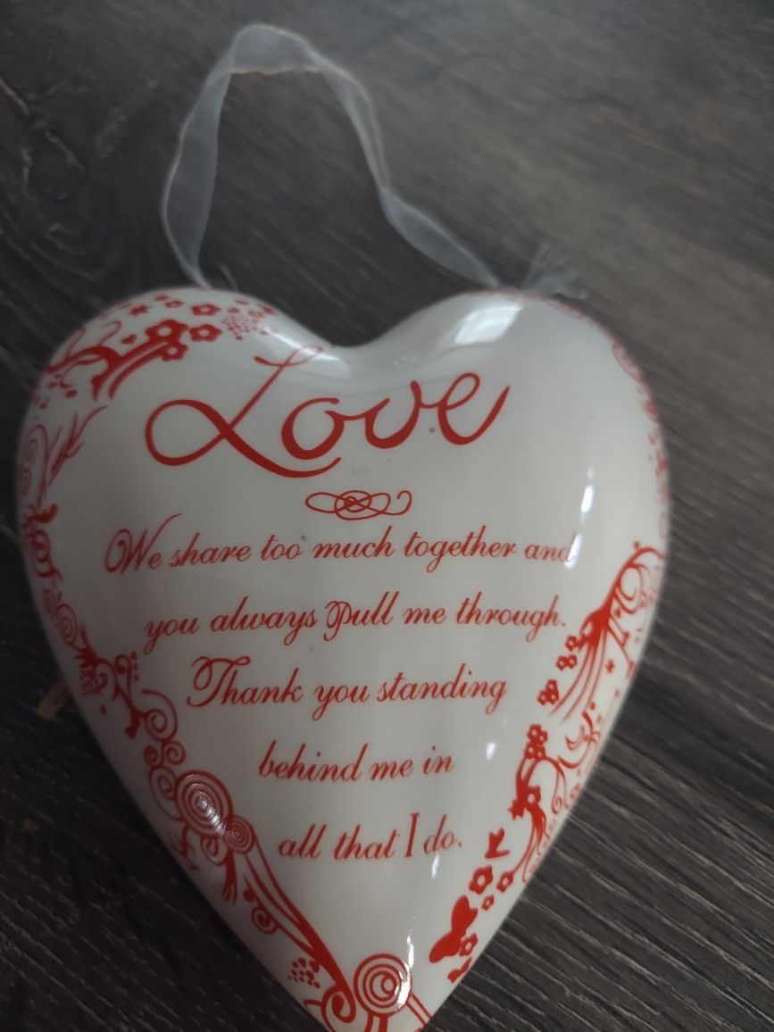 Decoration for your home. A beautiful heart with a beautiful saying on it.