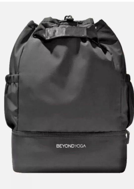 Beyond Yoga Convertiable Gym Bag Or Back Pack