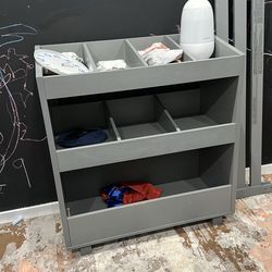 Land of nod toy shelf