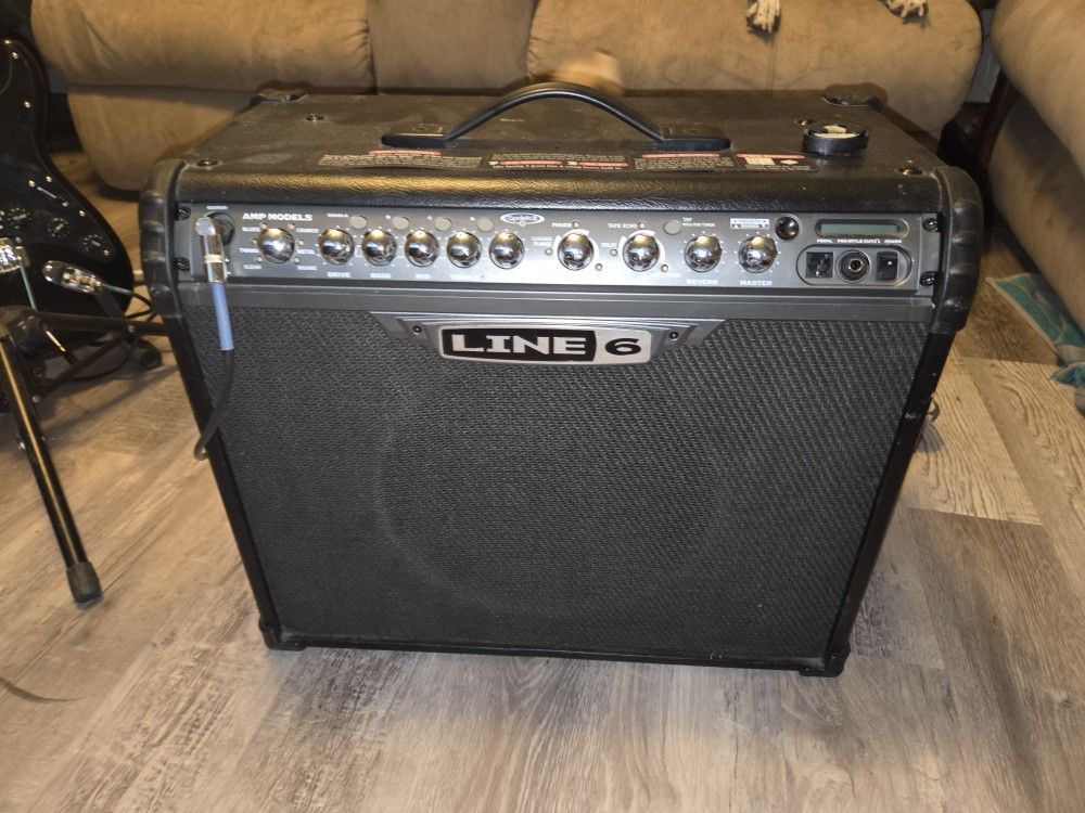 LINE 6 SPYDER 3 75 WATT GUITAR AMP