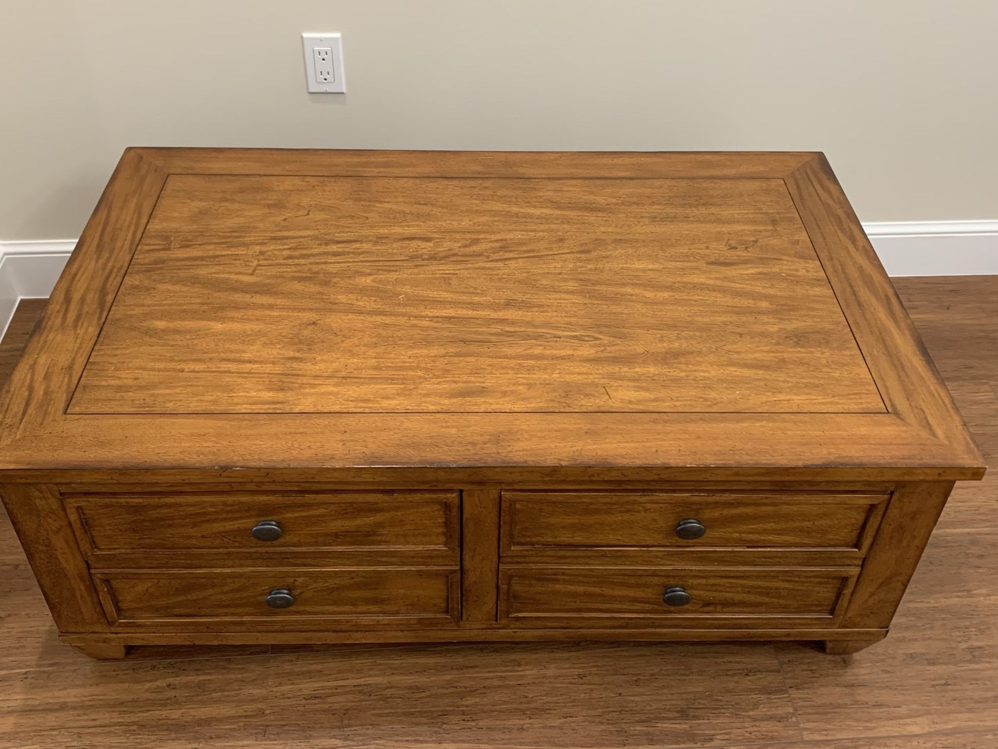 Ethan Allen Tango Cassidy Map Coffee Table for Sale in Lake Worth, FL