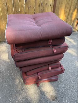 Free outdoor chair cushions