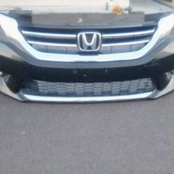 2013-2015 Honda Accord Sedan Complete Front Bumper With All The Accessories Oem.