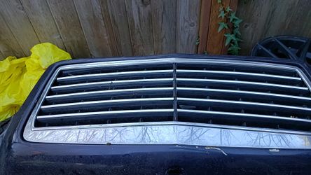 Mercedes grille